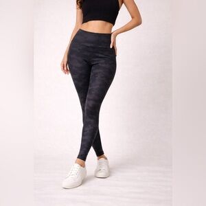 SPANX Dark Camouflage Leggings